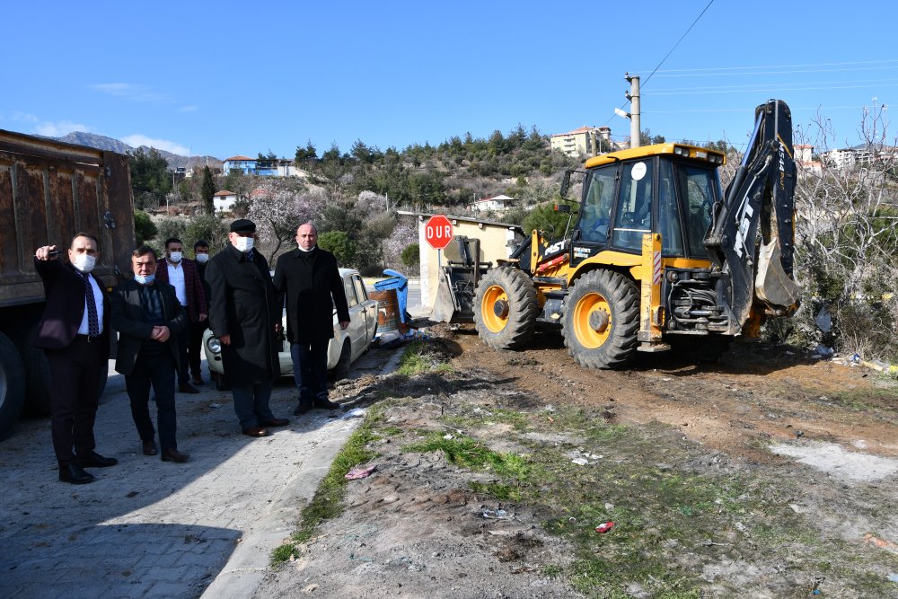Başkan Şevik, Sanayi Bölgesi’ndeki Çalışmaları Yerinde İnceledi