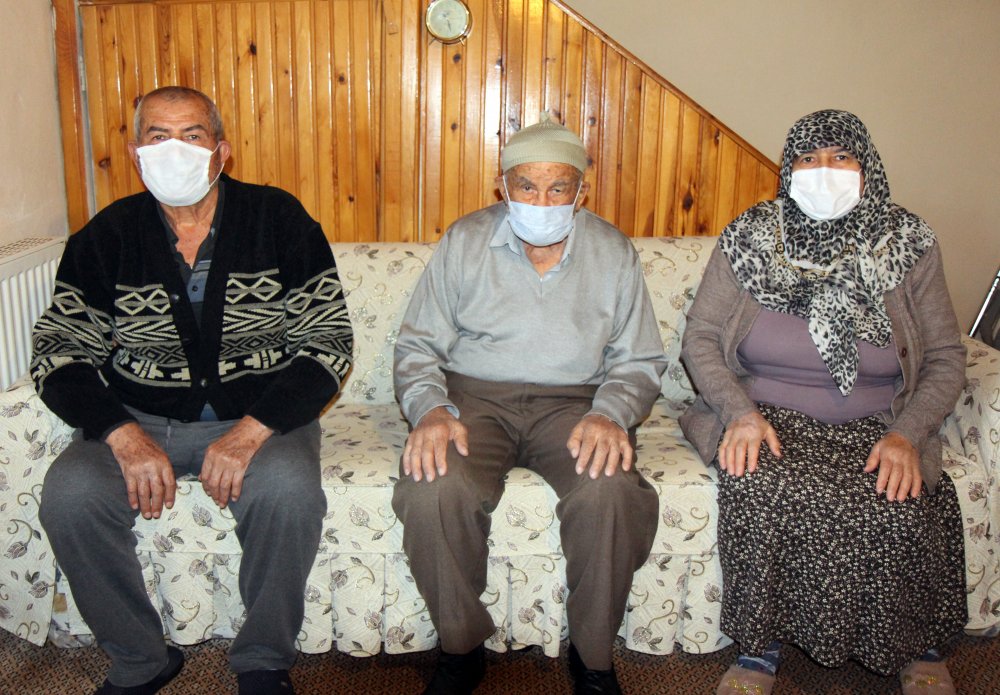 93 Yaşındaki Nuri Güler Koronavirüsü Yendi
