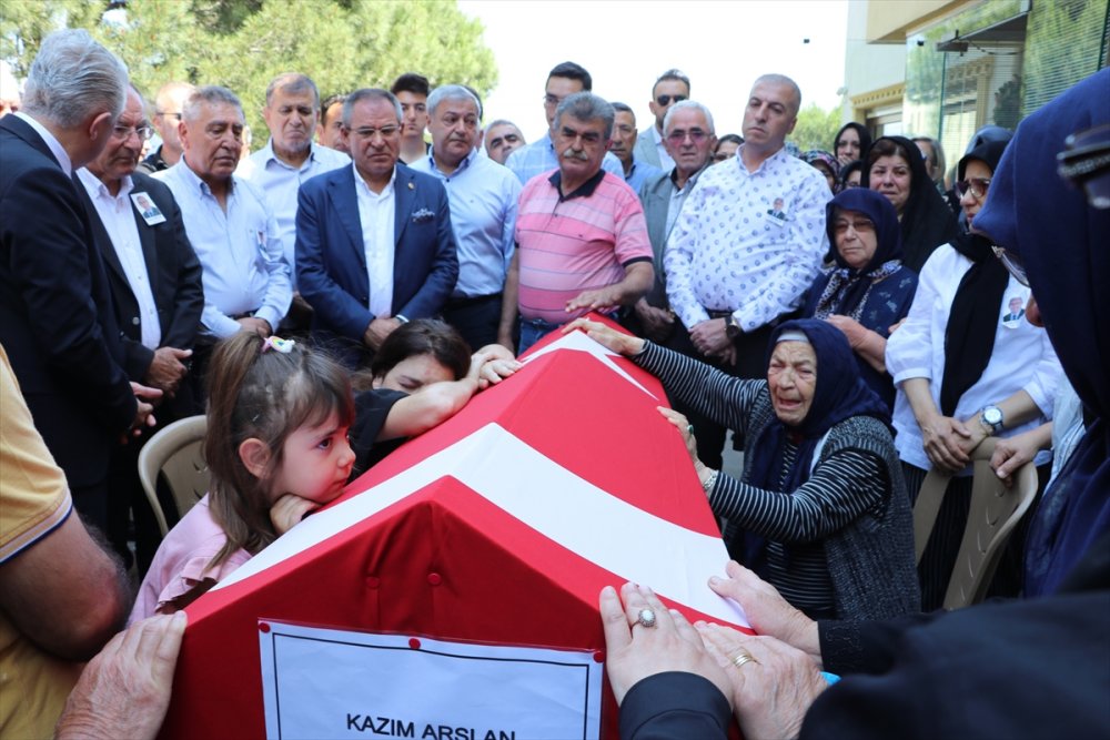 CHP Denizli Milletvekili Kazım Arslan Son Yolculuğuna Uğurlandı
