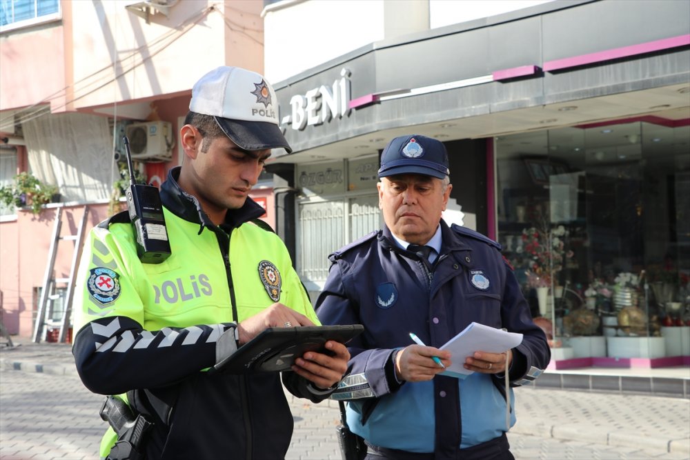 Denizli'de polis ve zabıta ortak trafik denetimlerine başladı