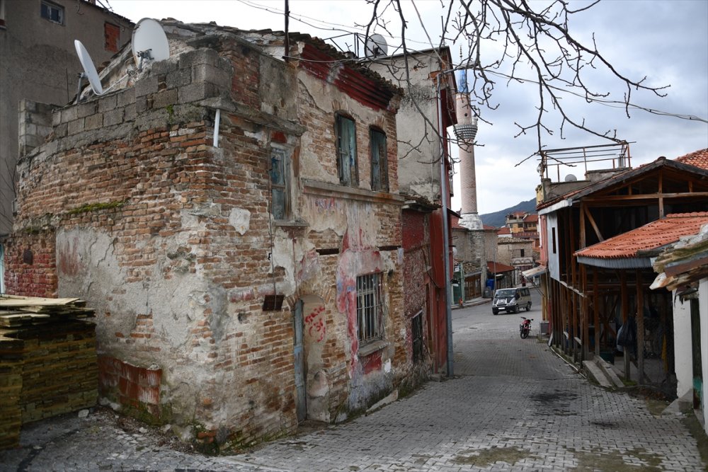 Buldan'da iki sokağın daha turizme kazandırılması için ihale yapıldı