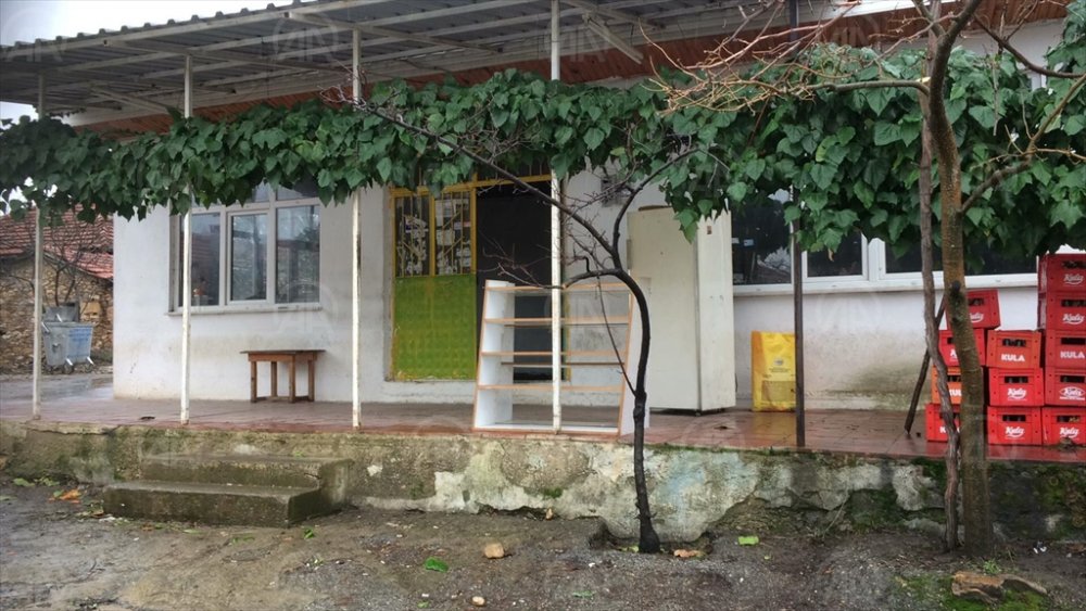Denizli'de köy kahvehanesi EBA destek noktası oldu