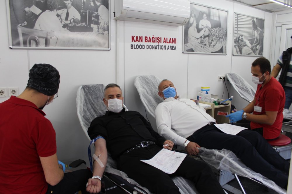 AK Parti Sarayköy İlçe Başkanlığı Kan Bağışına Destek verdi