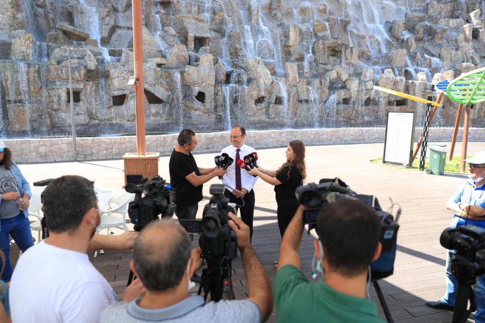Başkan Örki Seyir Tepesi’nde Gazetecileri Ağırladı