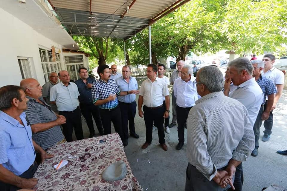 Cahit Özkan'dan Dolu Yağışından Etkilenen Tarım İşçilerine Ziyaret