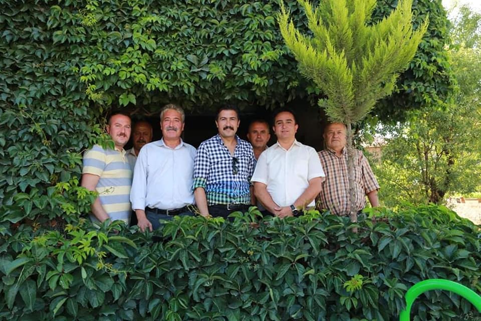 Cahit Özkan'dan Dolu Yağışından Etkilenen Tarım İşçilerine Ziyaret