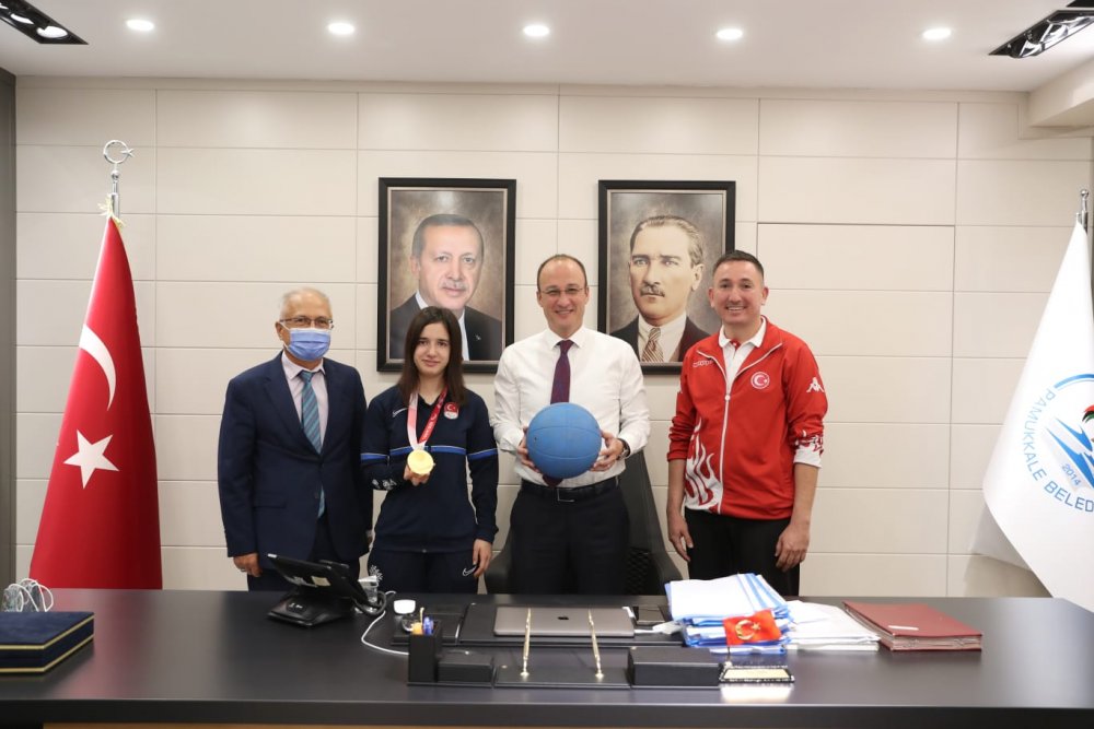 Başkan Örki Şampiyon Sporcuyu Ağırladı