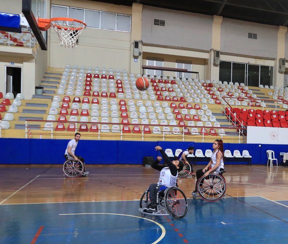 Pamukkale Belediyespor Tekerlekli Sandalye Takımı Sezona Deplasmanda Başlıyor