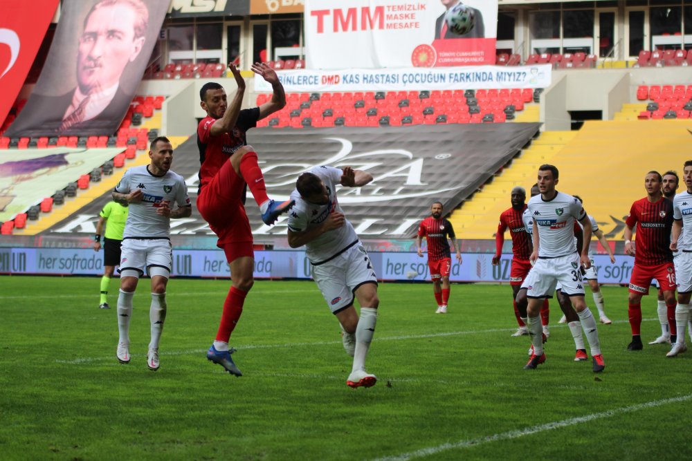 Denizlispor Gaziantepspor'a 2-0 Yenildi