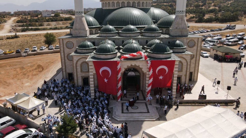 Hacı Ahmet Pakel Cami’nin açılışı yapıldı