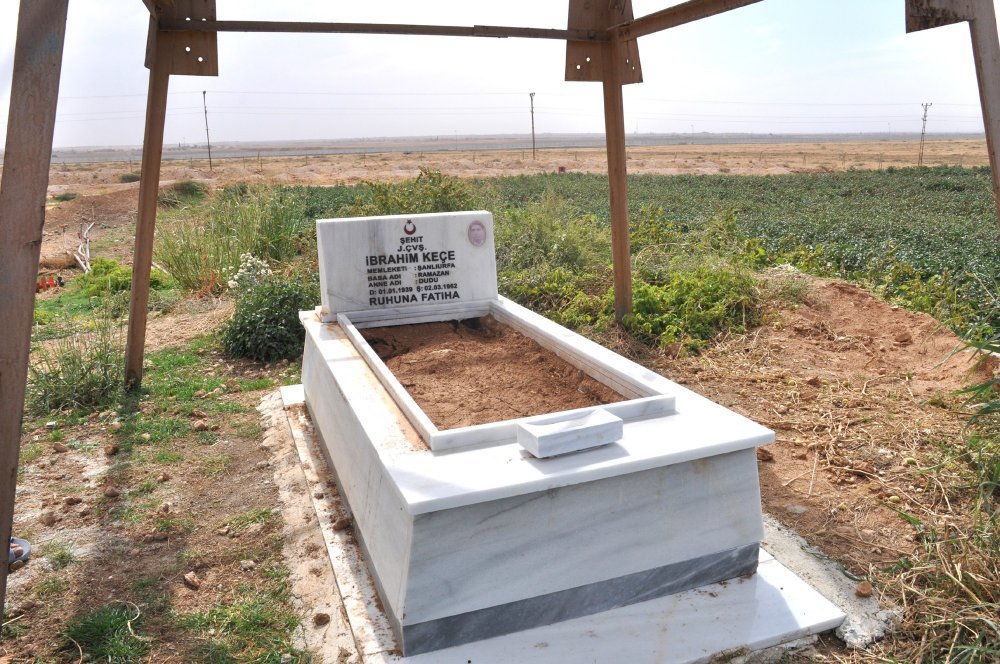 Denizlili şehidin 59 yıl sonra sınırda bulunan mezarı onarıldı