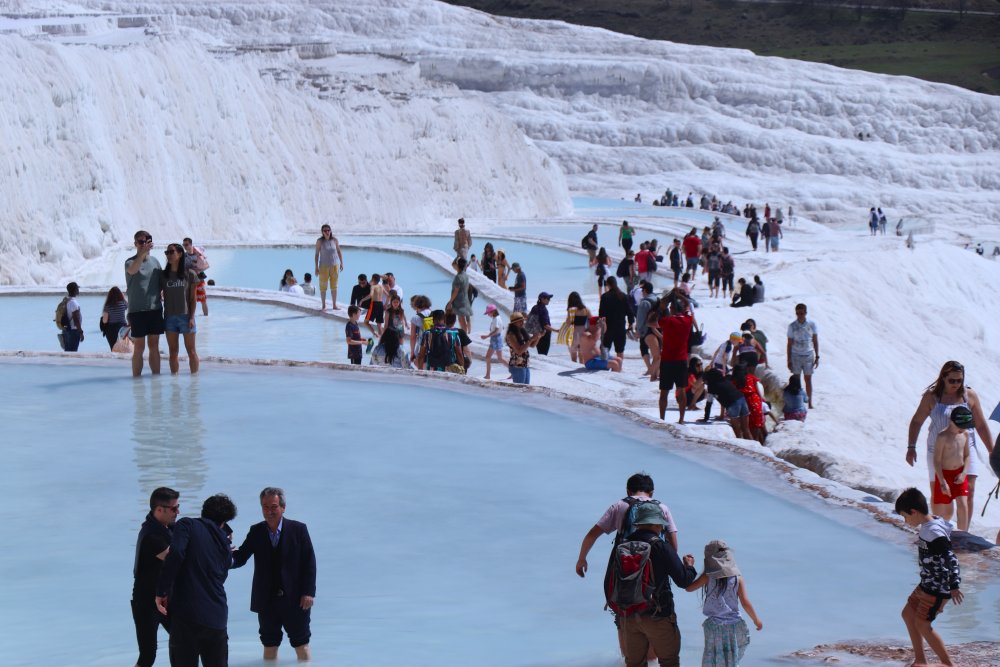 Beyaz Cennet Pamukkale, Bayramda Ziyaretçi Akınına Uğradı