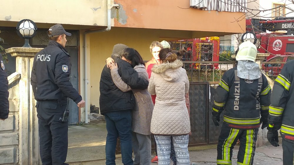 Denizli'de yangın: 2 kişi hastaneye kaldırıldı
