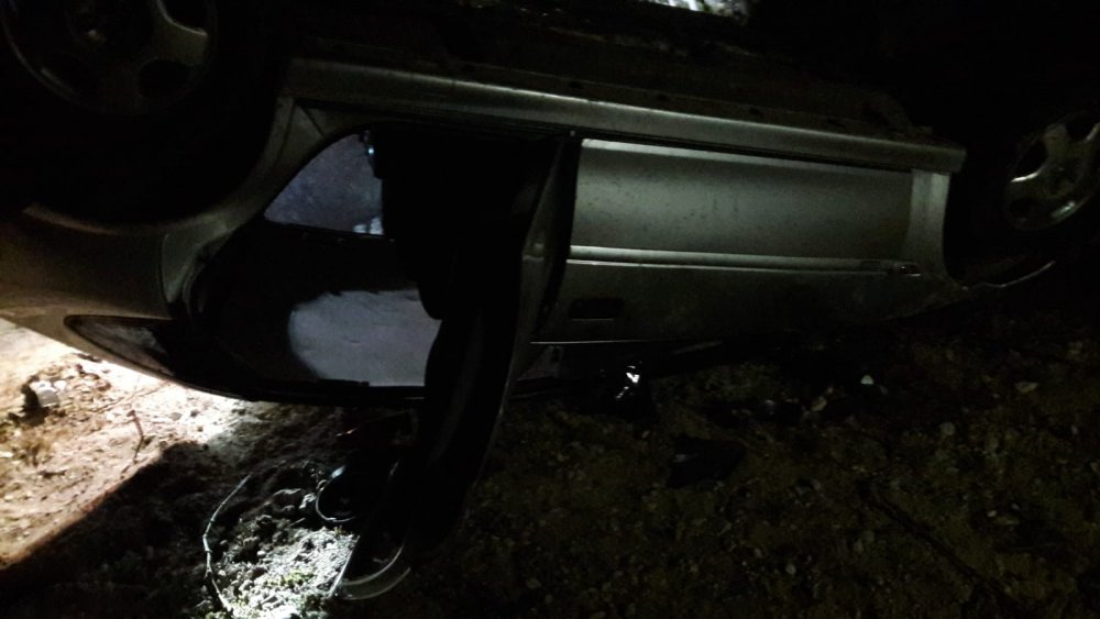 Denizli'de otomobil şarampole devrildi: 1 ölü, 2 yaralı