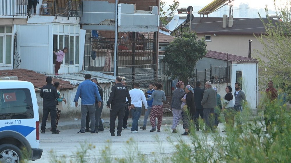 Denizli'de iki ailenin kavgasına polisten sosyal mesafe cezası