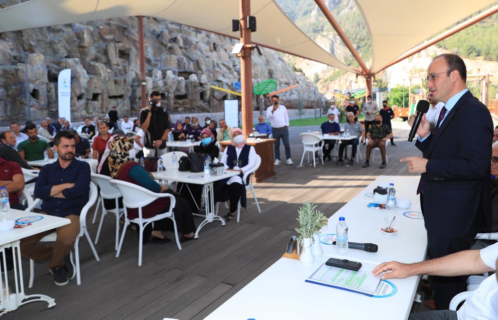 Türkiye’nin kekik üretim merkezi olan Pamukkale’de 2021 yılının değerlendirmesi düzenlenen Organik Kekik Üreticileri toplantısıyla yapıldı.
