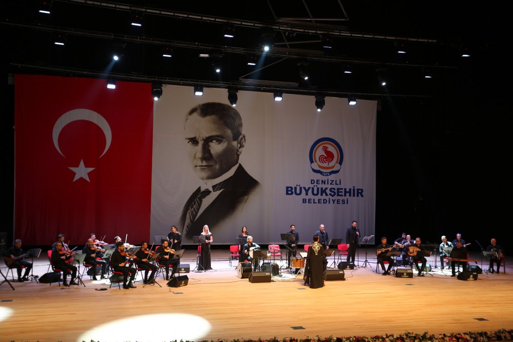 Büyükşehir'den Muhteşem Konser