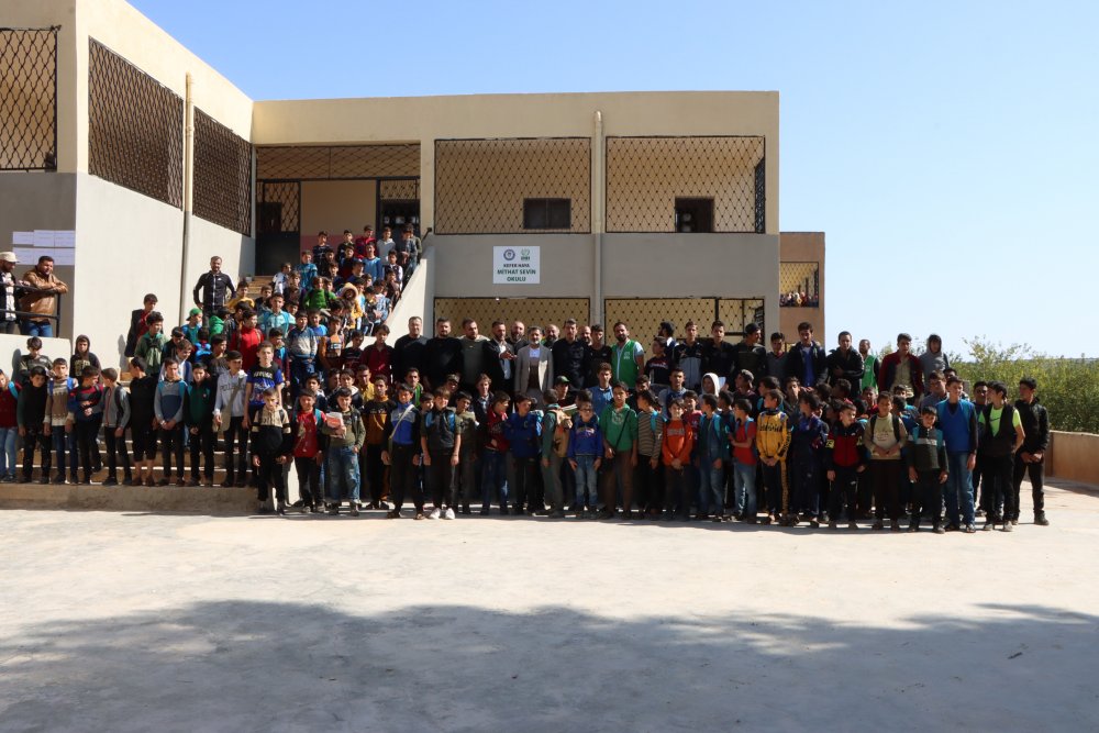 Eğitim-Bir-Sen’den Suriye'deki Türkmenlere Okul