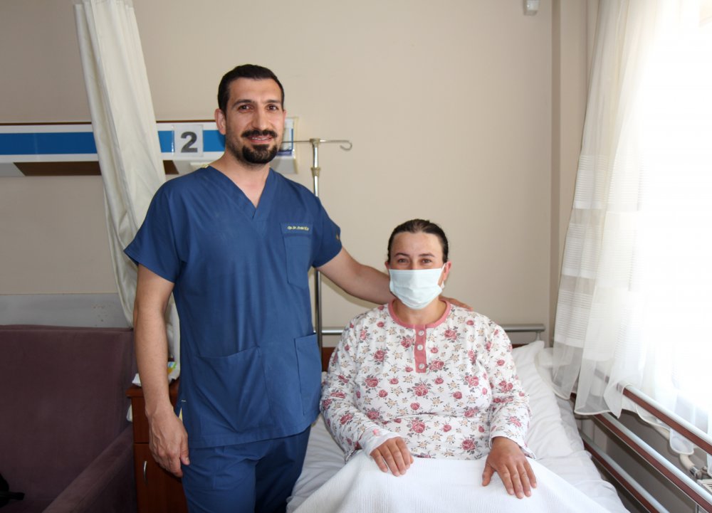 38 yaşındaki Sema Karadeniz, 12 Cm Myomdan Ameliyatla Kurtuldu