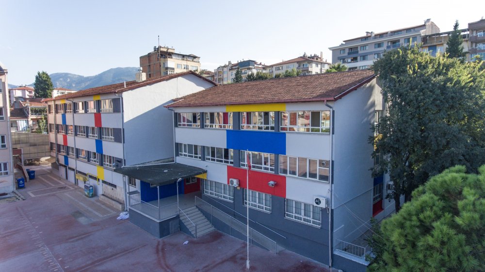 Pamukkale Belediyesi'nin Eli İlçedeki Tüm Okullara Değdi