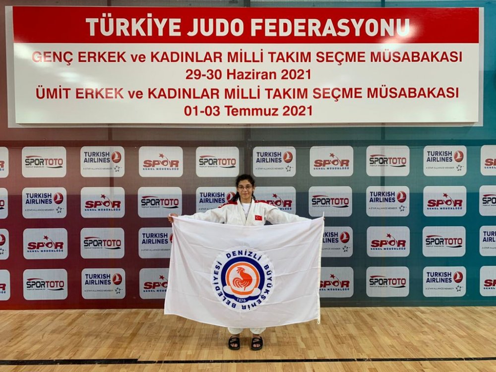 Denizli Büyükşehir Belediyespor'un altın madalyalı sporcuları Ümitler Avrupa Judo Şampiyonası ile Ümitler Avrupa Karate Şampiyonası’nda bir kez daha Denizli ve Türkiye’yi temsil edecek.