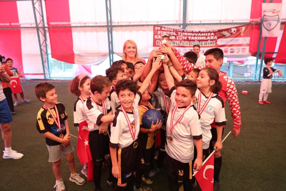 30 Ağustos Zafer Kupası Futbol Turnuvası Sona Erdi