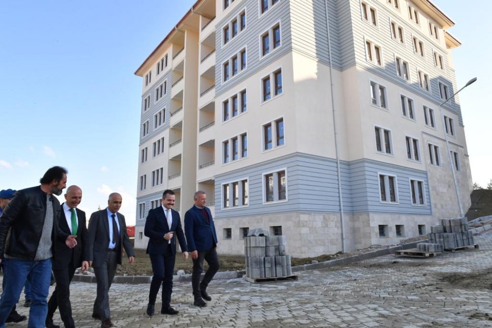Vali Hasan Karahan Sarayköy’de Bir Dizi Ziyaret Gerçekleştirdi