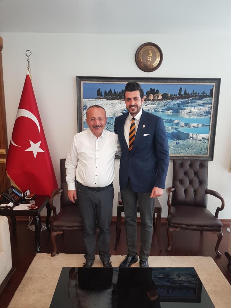 Fenerbahçeliler Derneği'nden Denizli Valisi Atik'e Ziyaret