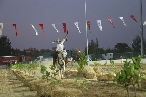 Atlı Okçulukta Alperen Alkan, Türkiye Şampiyonu Oldu