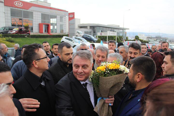 Büyükşehir'in İYİ Parti ve CHP Adayı Bahtiyar, Davul ve Zurnayla Karşılandı