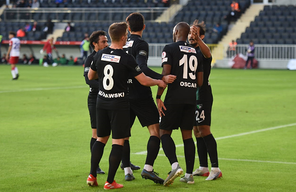 Denizlispor Altınordu'yu Deplasmanda 5-3 yendi