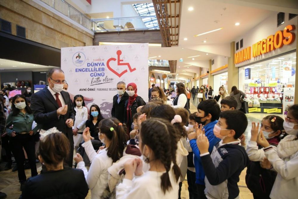 Pamukkale Belediyesi Engelliler Gününde Farkındalık Oluşturdu