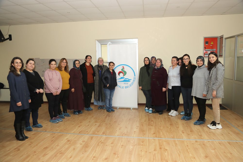 Pamukkale Belediyesi’nden Kadınlara Sosyal Kooperatifçilik Eğitimi 