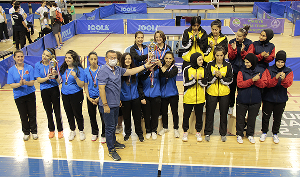 Denizli Takımı Tan Halk Oyunları Gençlik ve Spor Kulübü Kadın Masa Tenisi Takımı