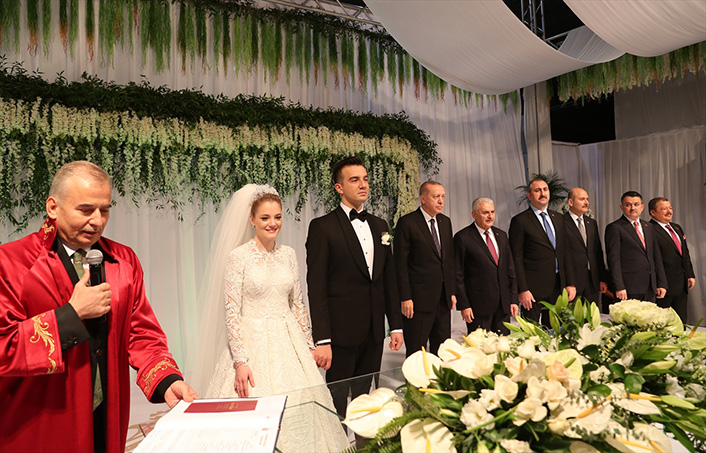 Erdoğan Denizli'de Nikah Şahitliği Yaptı