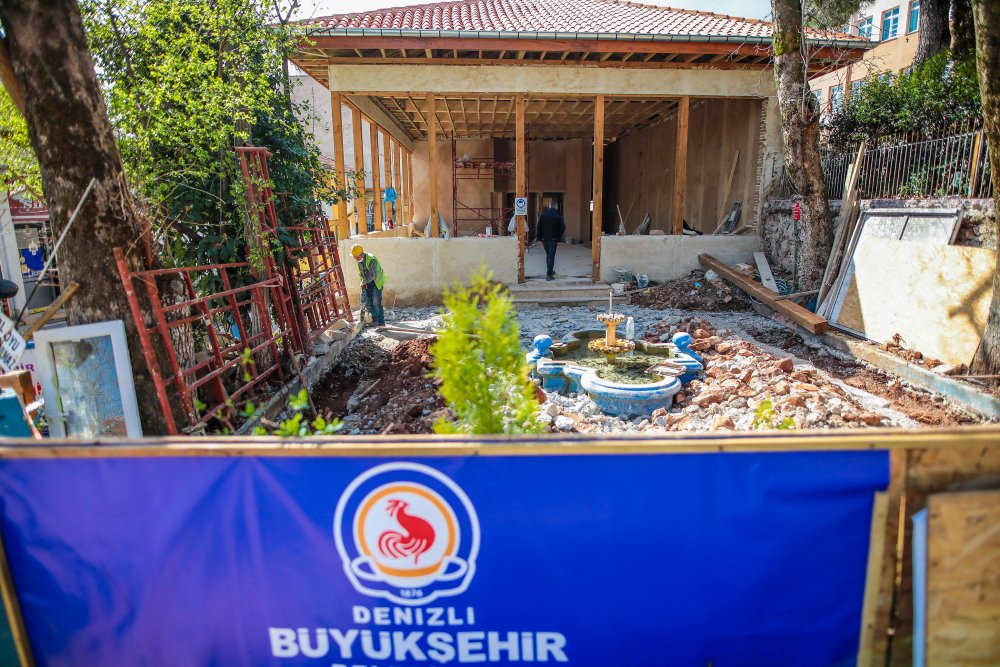 Şirinköy Kahvehanesi’nde Restorasyon Çalışmaları Başladı